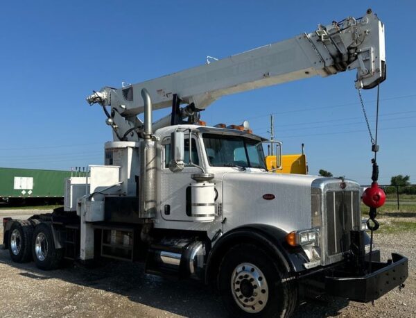 CAMIÓN GRUA PETERBILT 2005