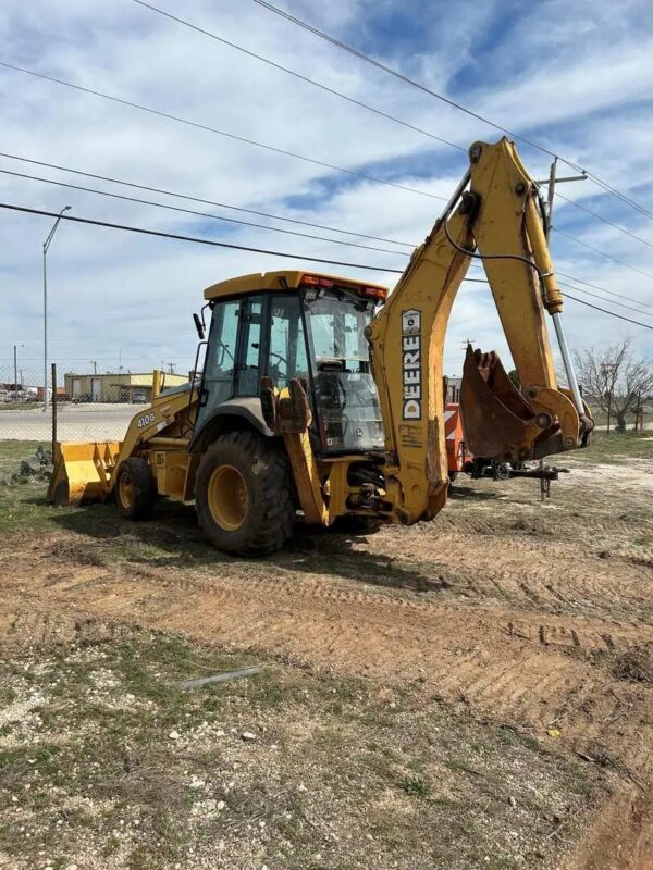 RETROEXCAVADORA JOHN DEERE 410G AÑO 2002 - Imagen 4