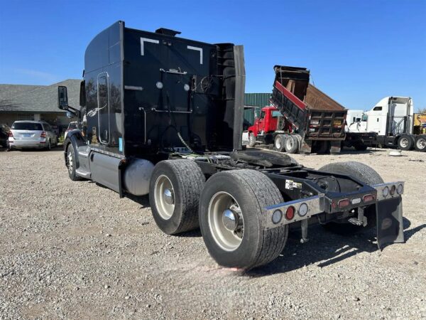 TRACTOCAMION QUINTARUEDA PETERBILT 579 - Imagen 4