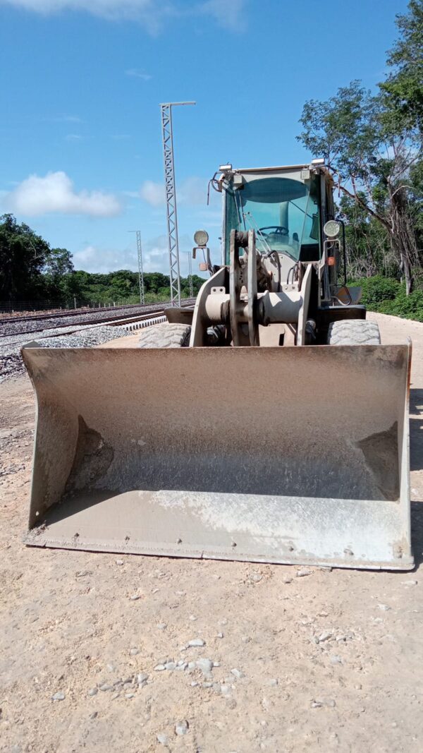 CARGADOR FRONTAL JOHN DEERE 544K - Imagen 3